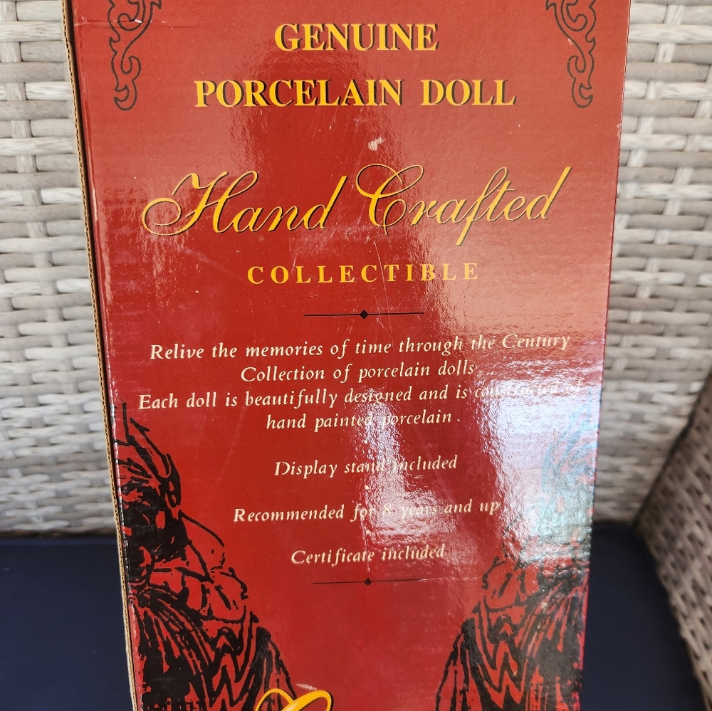 Porcelain Doll. Antique. Vintage dolls. New in box